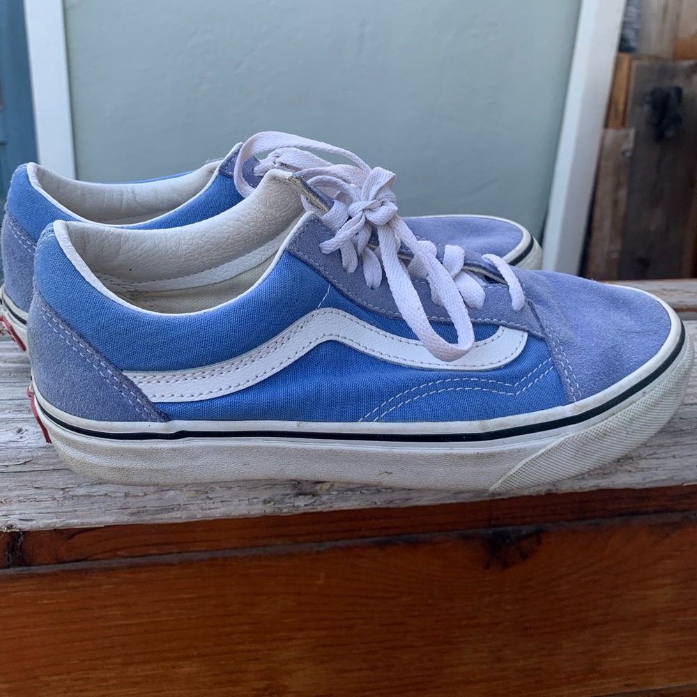 Vans Women's Blue and White Sneakers